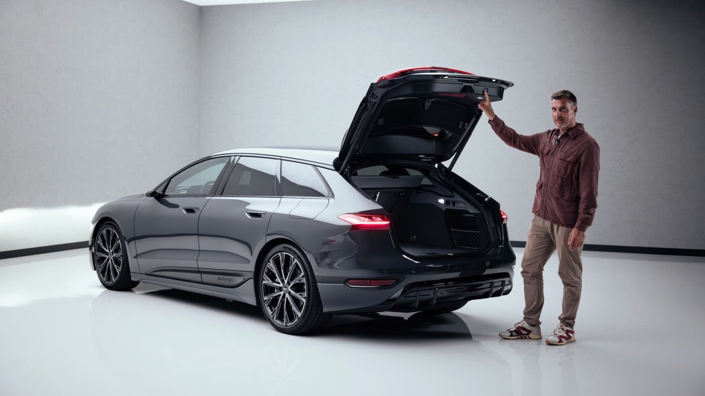 Eine große Klappe haben beide Karosserievarianten, der Avant zeigt ein steileres Heck.