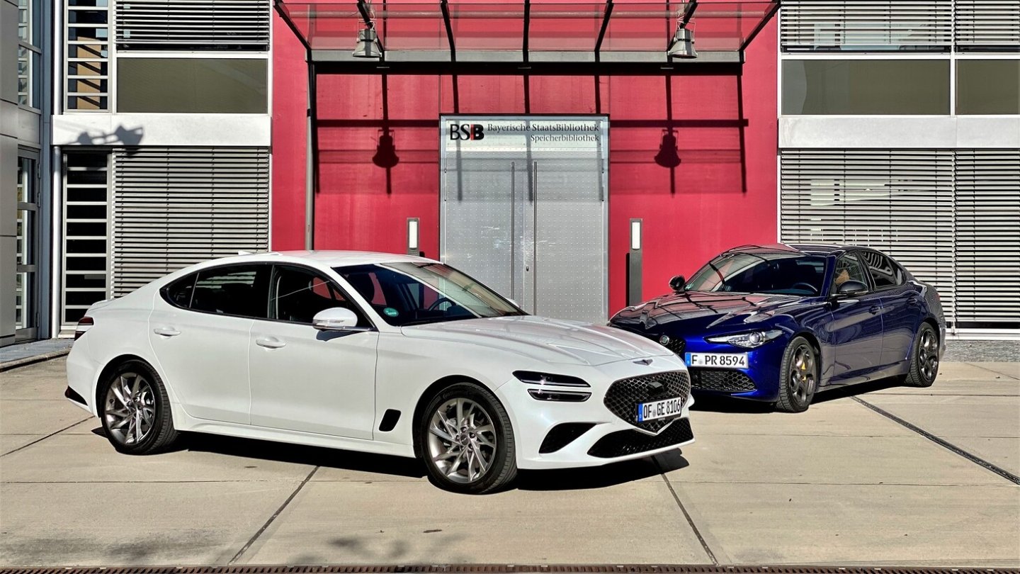 Alfa Romeo Giulia vs Genesis G70
