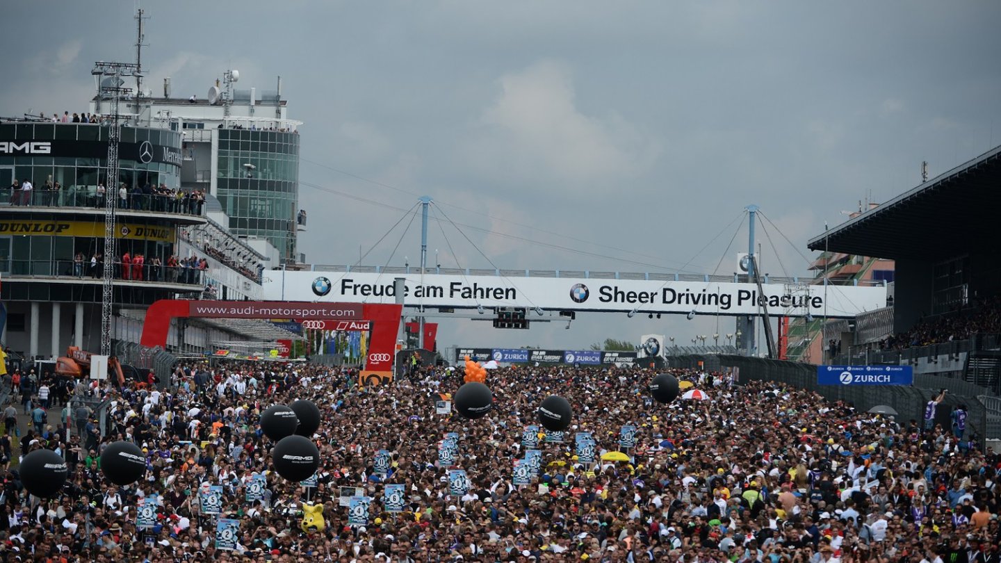 Motorsportfans kommen beim ADAC Zurich 24h-Rennen definitiv auf ihre Kosten.