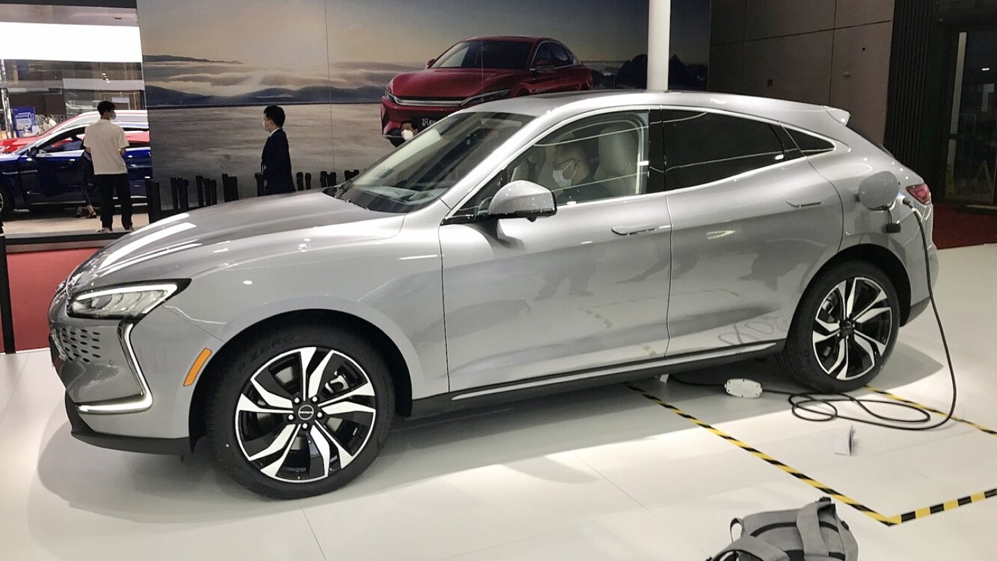 Das Elektro-SUV Seres SF5 soll auch nach Deutschland kommen.