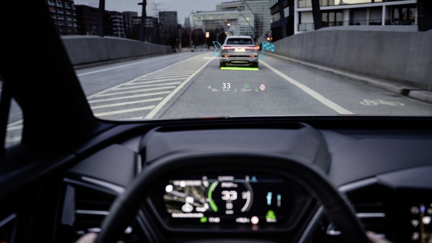600.000 Zeilen Programmcode stecken im Head-up Display.
