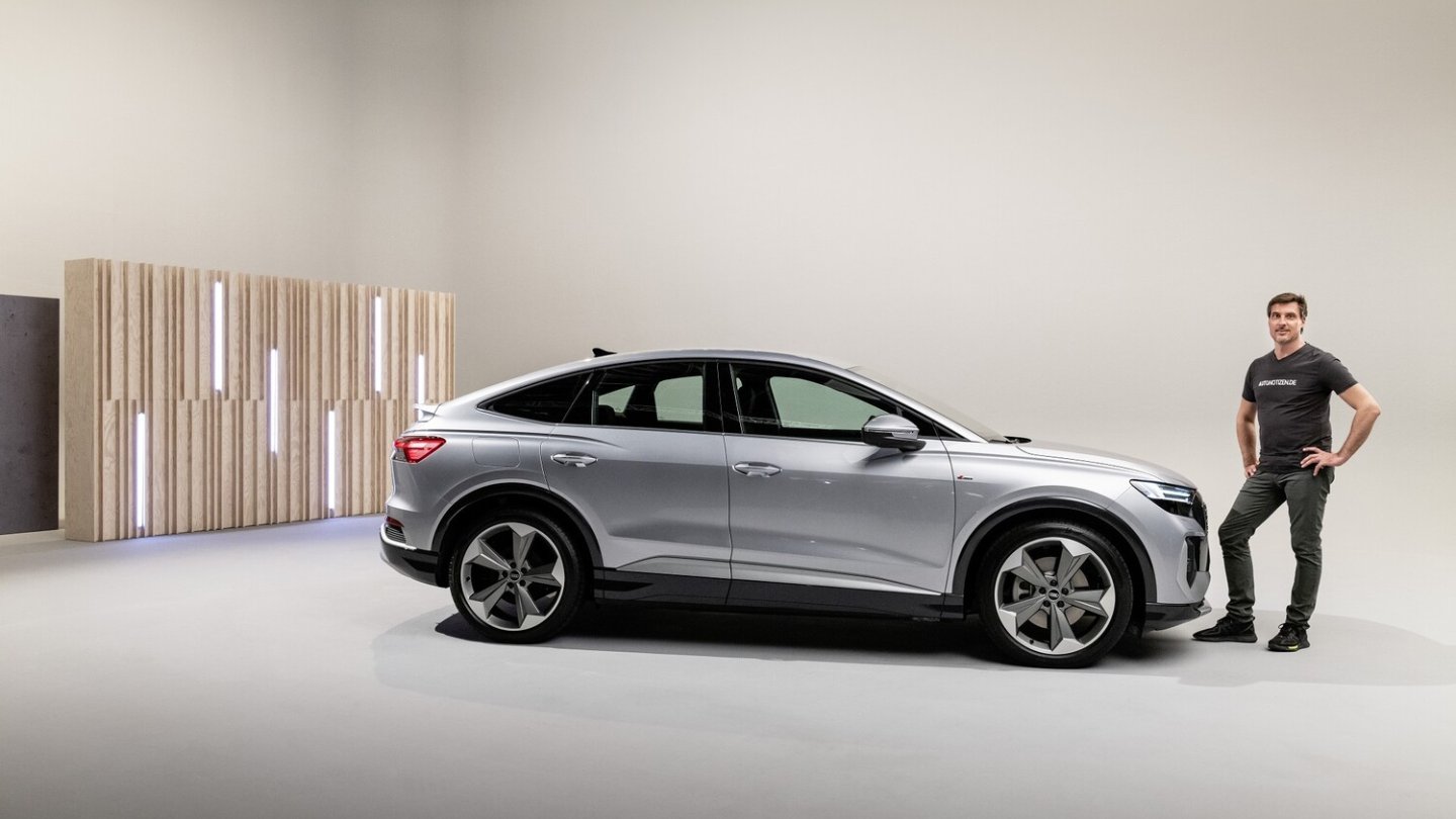Der Audi Q4 Sportback e-tron startet bei 43.900 Euro.