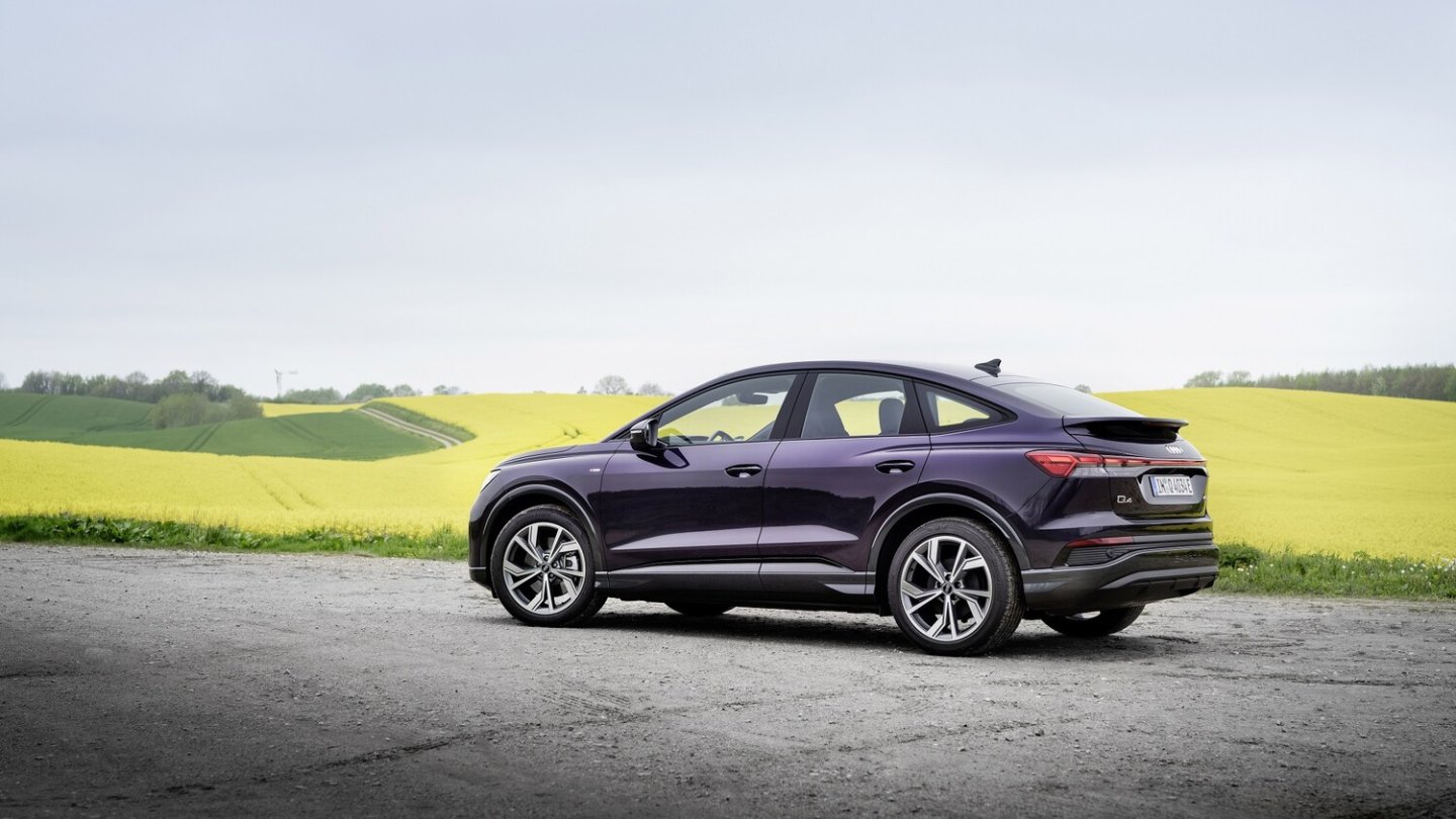 Bei voller Besatzung schluckt der Audi Q4 Sportack e-tron 535 Liter.