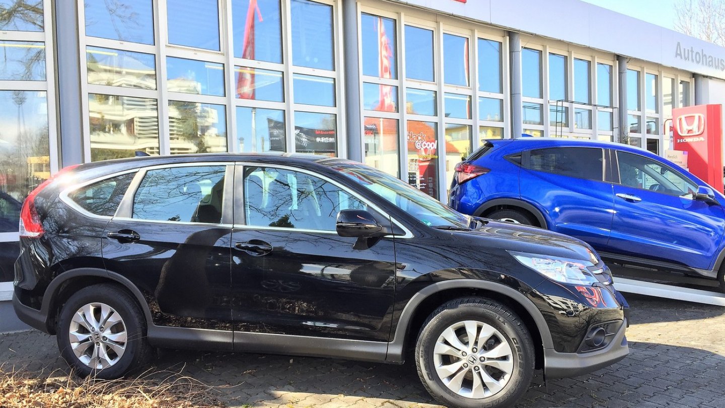 Kleinere Importmarken arbeiten noch mit klassischen Händlerbetrieben. Das sollte man zum Marketingargument machen.