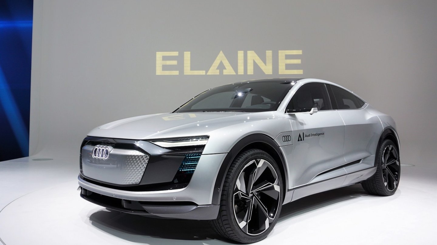Audi zeigte auf der IAA neben dem Aicon mit Elaine auch eine Elektrostudie mit KI-Kompetenz.