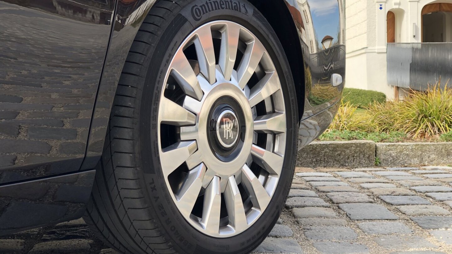 Gute Fahrt mit neuen Reifen