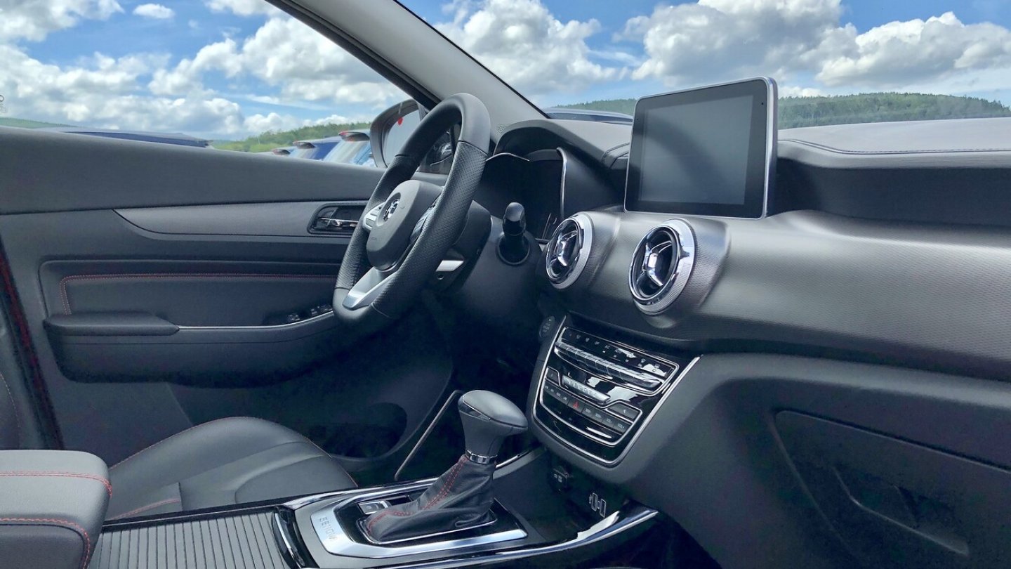 Wer bei diesem Anblick an Mercedes denkt, liegt richtig.