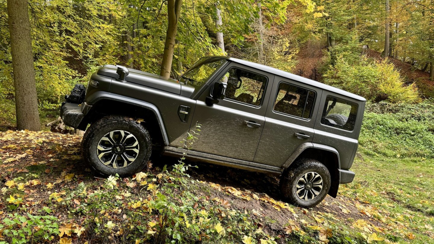 Die Zubehör-Industrie dürfte bald auch in Europa eine breite Auswahl für den BAW 212 anbieten.