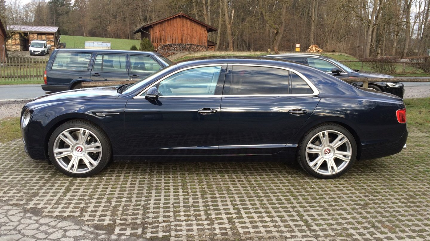 Ganz ohne Facebook oder Singlebörse: Dies ist ein Profilbild. Sexy!