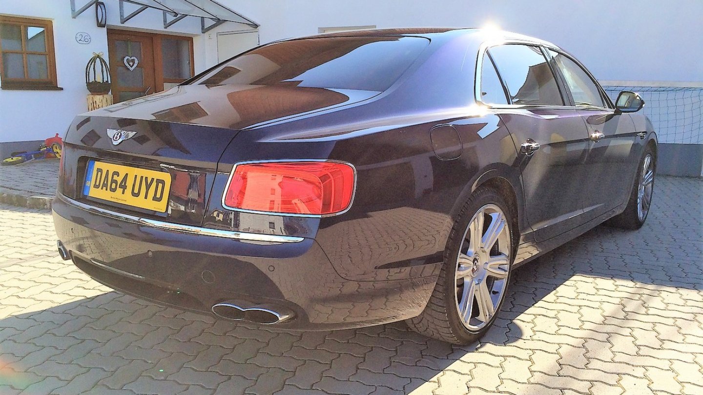 Der aktuelle Flying Spur, hier die V8-Version.