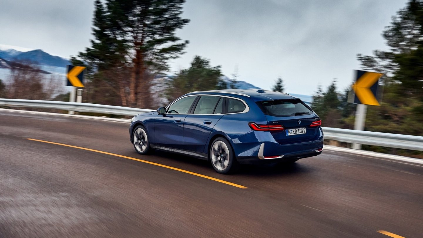 Der BMW 520d Touring ist auch mit Allradantrieb xDrive zu haben.