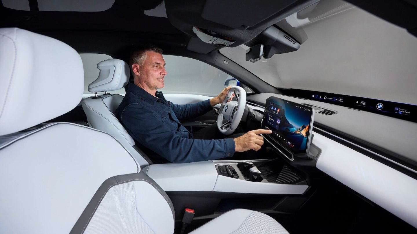 Die Sportsitze haben eine ausziehbare Oberschenkelauflage.