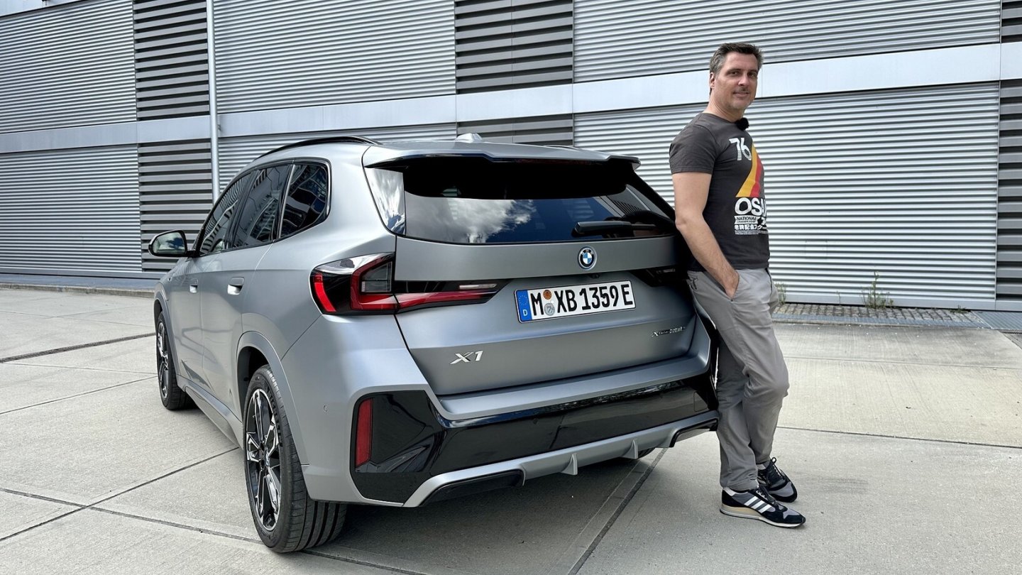 Der Testwagen mit vielen Optionen kostet laut Preisliste 67.340 Euro.