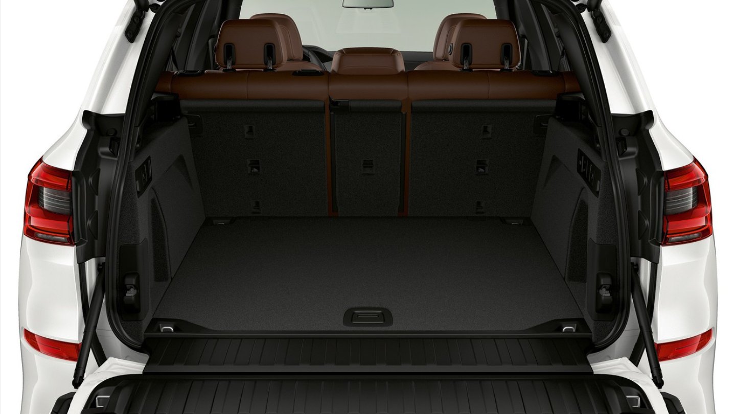 Das Kofferraumvolumen sinkt um 150 auf 500 Liter.