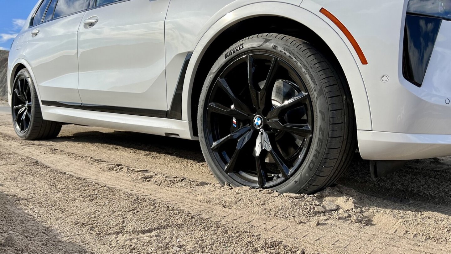 Die 22-Zoll-Felgen des Testwagens sind eine von vielen Optionen.