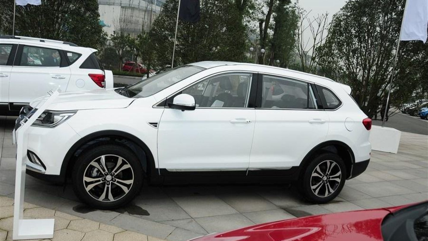 BAIC Huansu S6