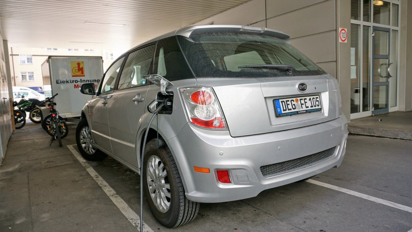 Ladestopp bei meinen Probefahrten mit dem e6 im vergangenen Sommer.