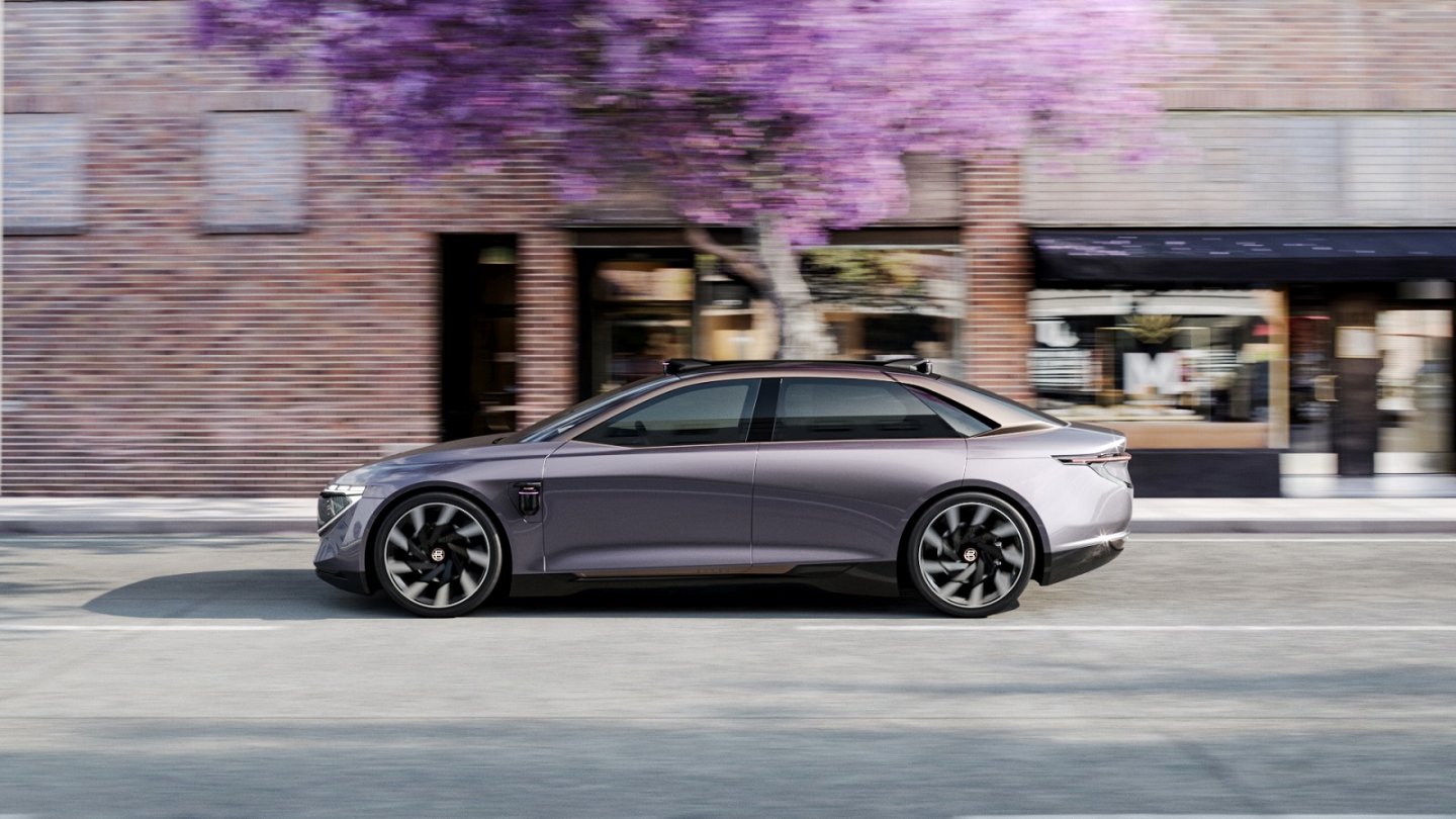 Die Byton Limousine namens K-Byte ist als Studie 4,95 Meter lang.