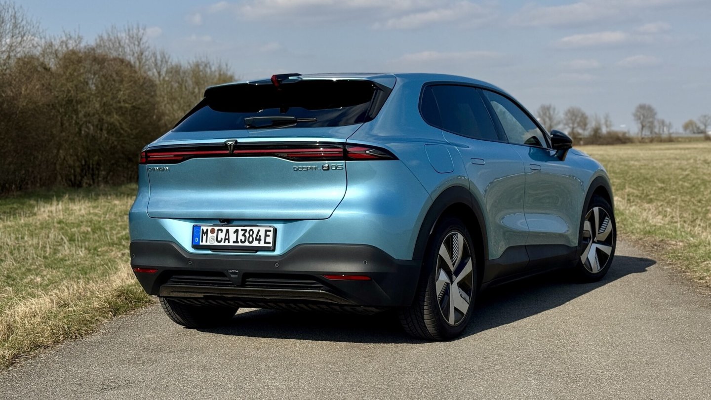 Die Anhängelast des Deepal S05 beträgt 1.600 Kilogramm.