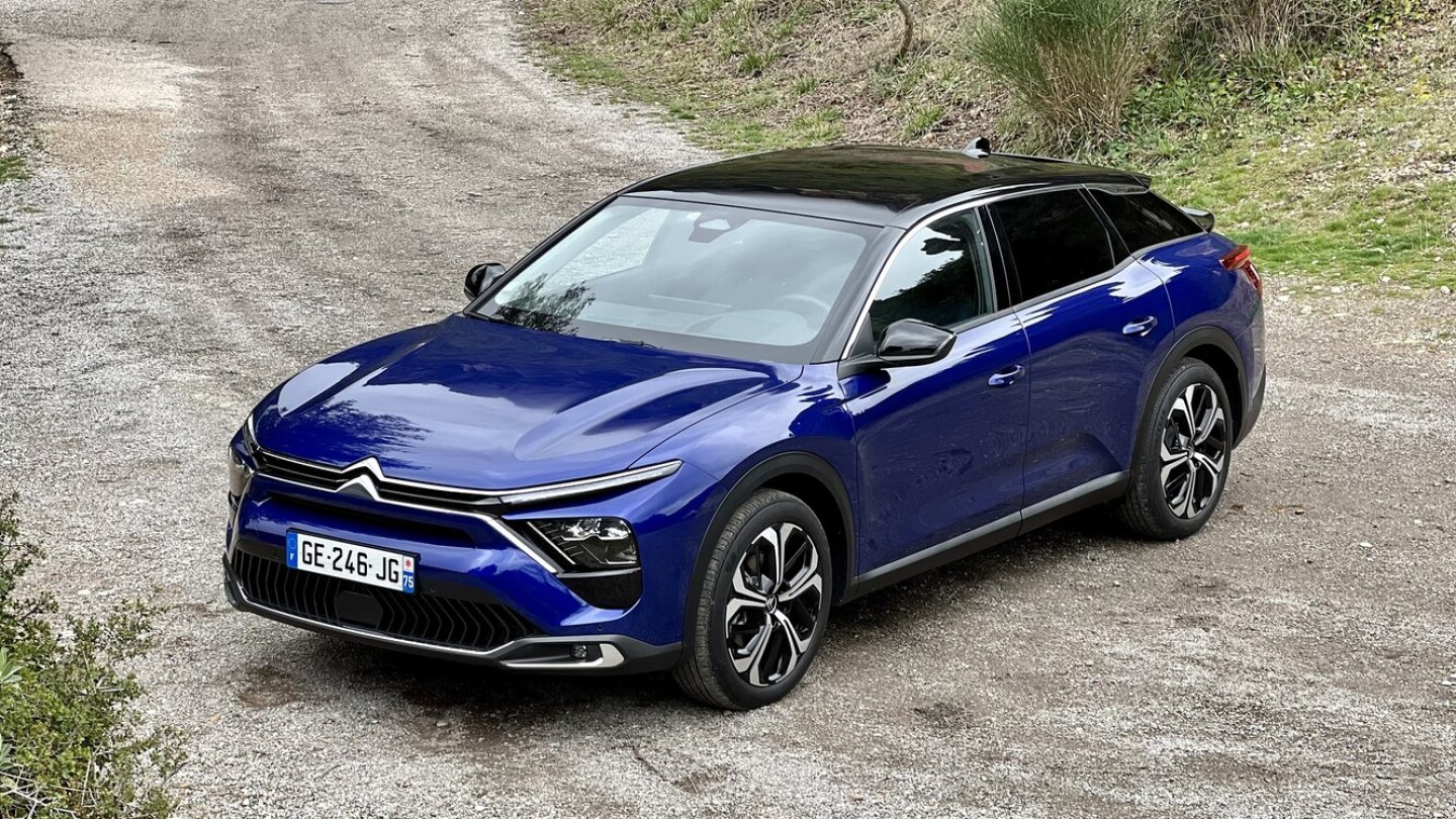 In Deutschland gibt es den PureTecht 130 nur in der Ausstattungslinie Feel Pack.