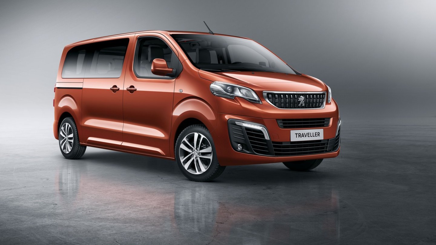 Peugeot Traveller: Der Löwe zeigt mehr Kühlergrill als Citroen und Toyota