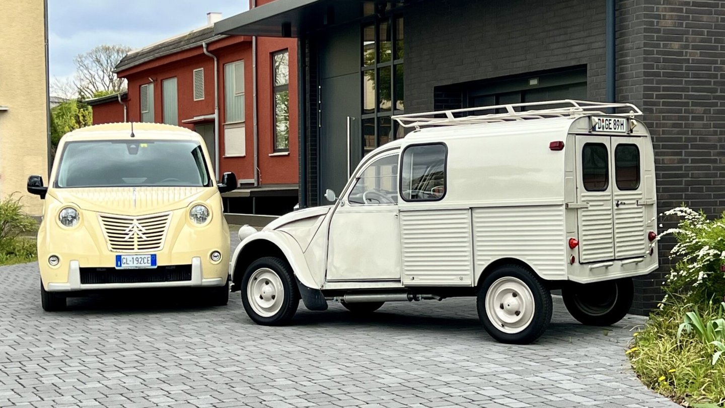 Die Kastenente hatte eine rein funktionale Außenhaut. Wellblech sorgte für mehr Steifigkeit.