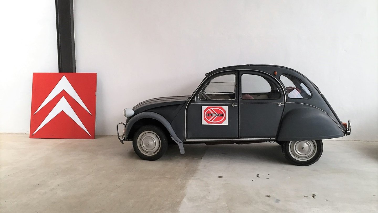 Es begann mit der Ente: Der 2CV infizierte Franz Peters mit dem Citroen-Virus.