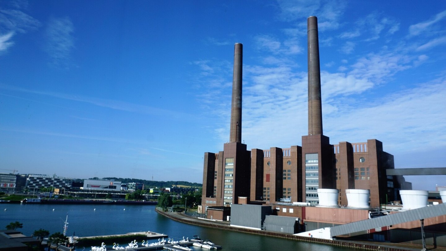 Das Kraftwerk am Volkswagen-Stammsitz Wolfsburg.