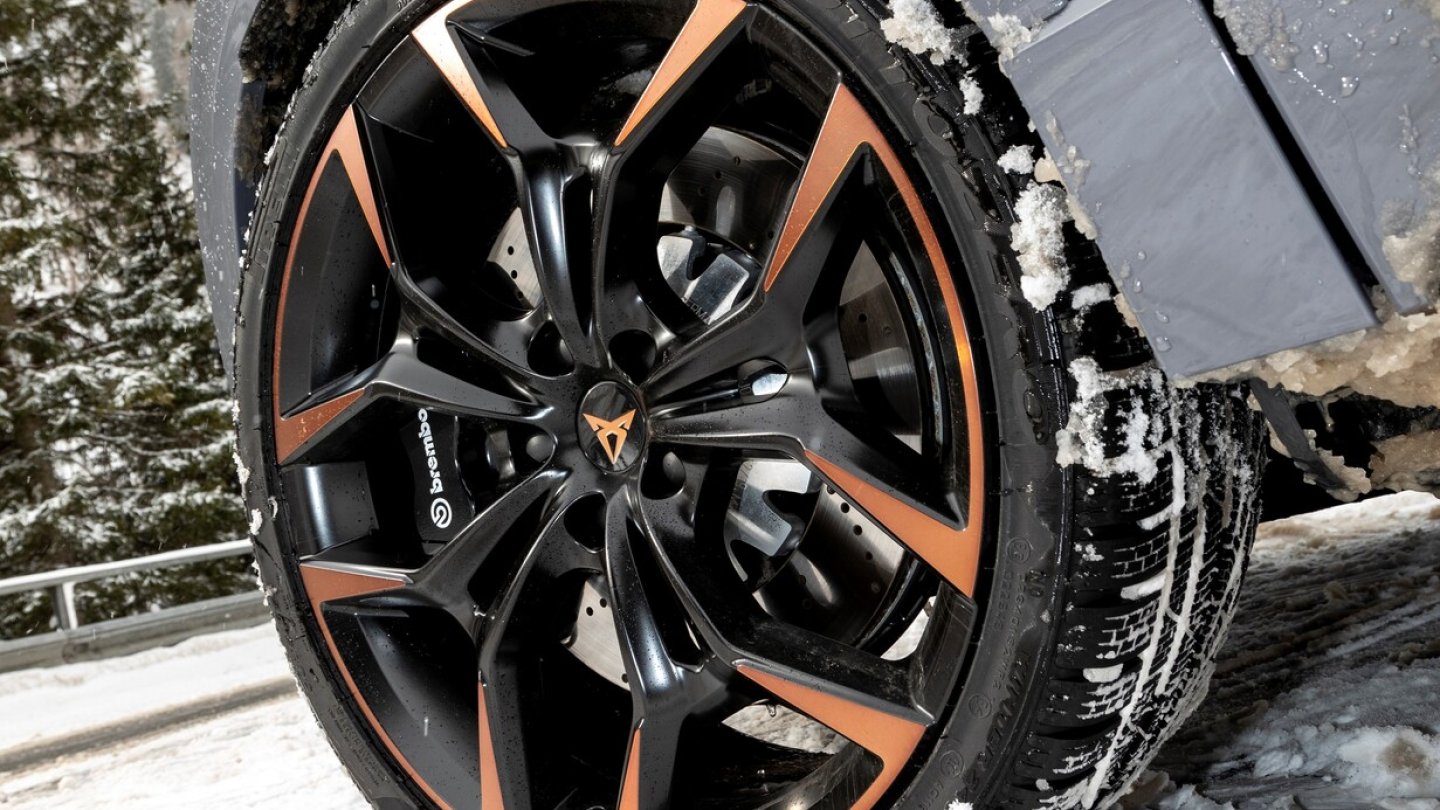 Große Räder und Brembo-Bremsen für den Cupra Ateca Limited Edition.