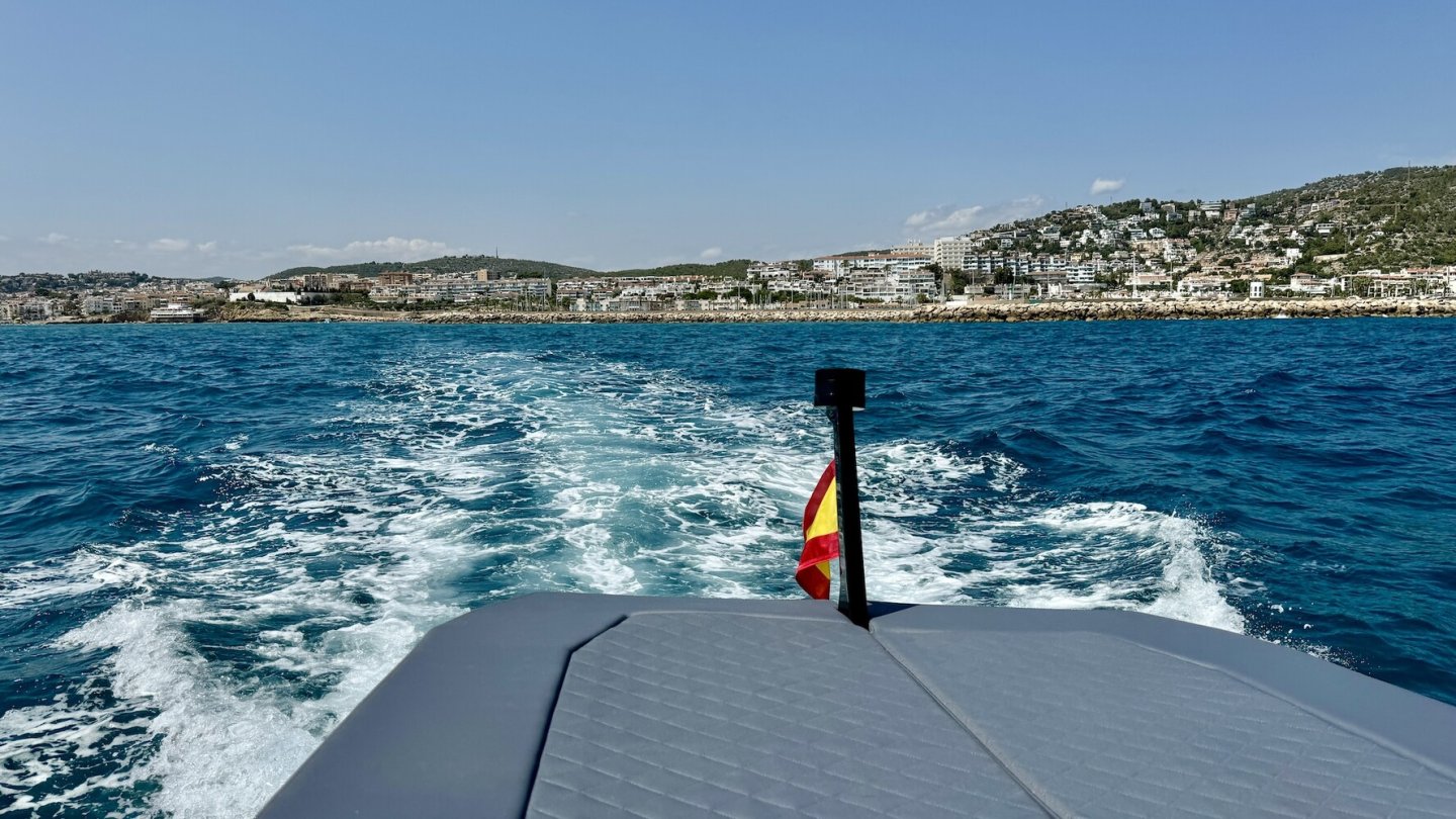 Land in Sicht - auch wenn wir raus aufs Meer fahren.