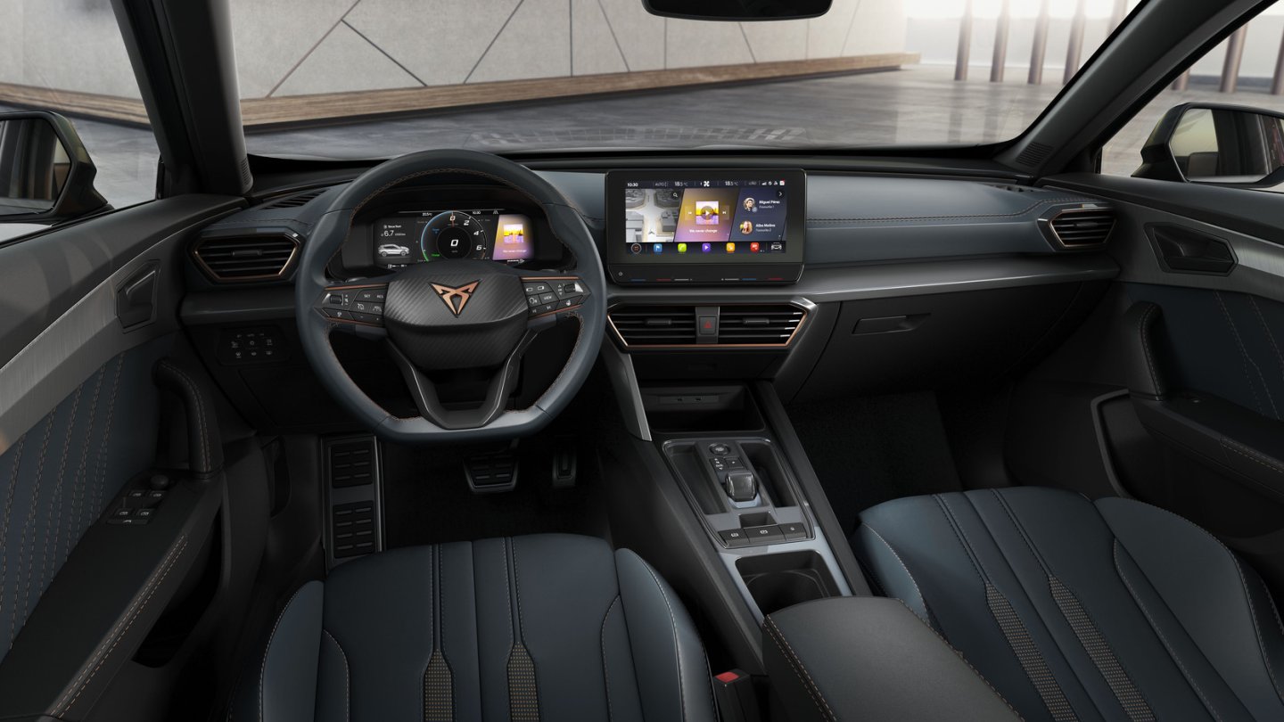 Freistehendes 10-Zoll-Display im Formentor-Cockpit.