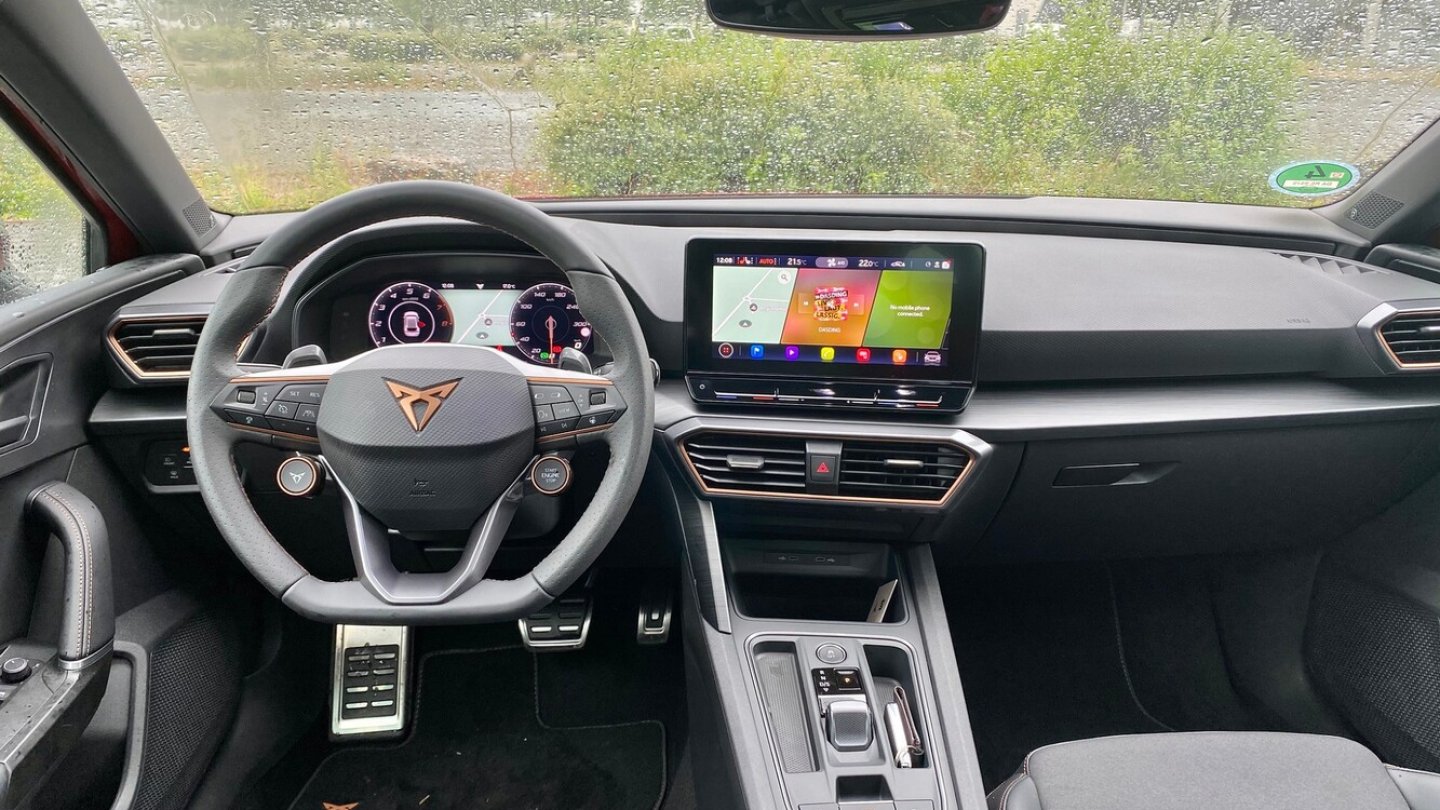 Auch im Cupra muss getoucht und geslidet werden.