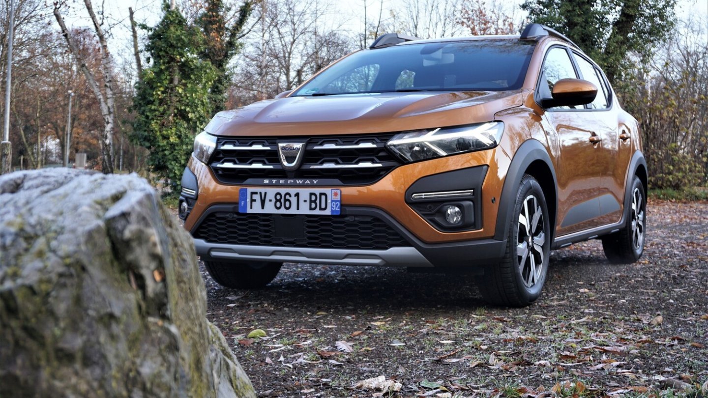 Der aufgeladene Dreizylinder-Benziner harmoniert gut mit dem CVT-Getriebe.