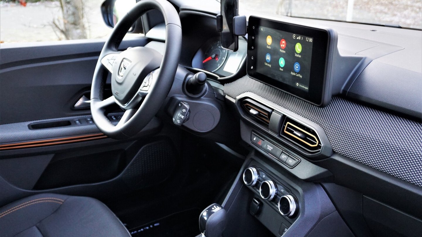 Apple CarPlay kann ohne Kabelverbindung genutzt werden.