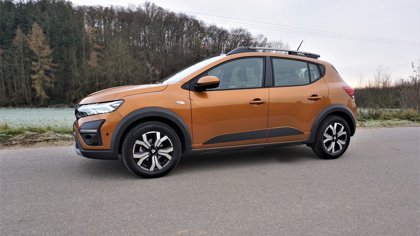 Der Testwagen kostet laut Preisliste 16.240 Euro, ist also deutlich teurer als die Basis.