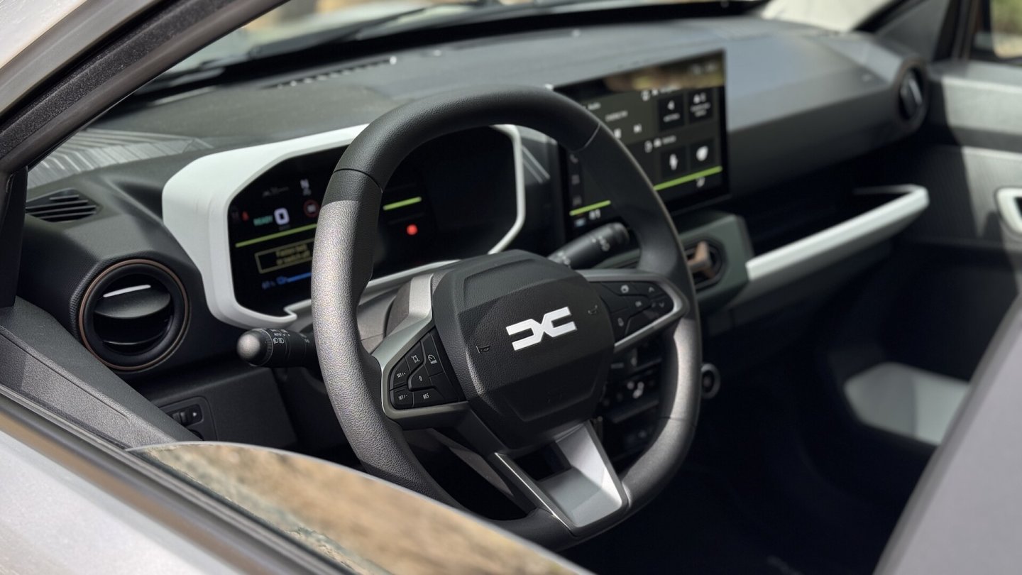 Mit dem optipnalen City-Paket ist auch ein Werks-Navi an Bord.