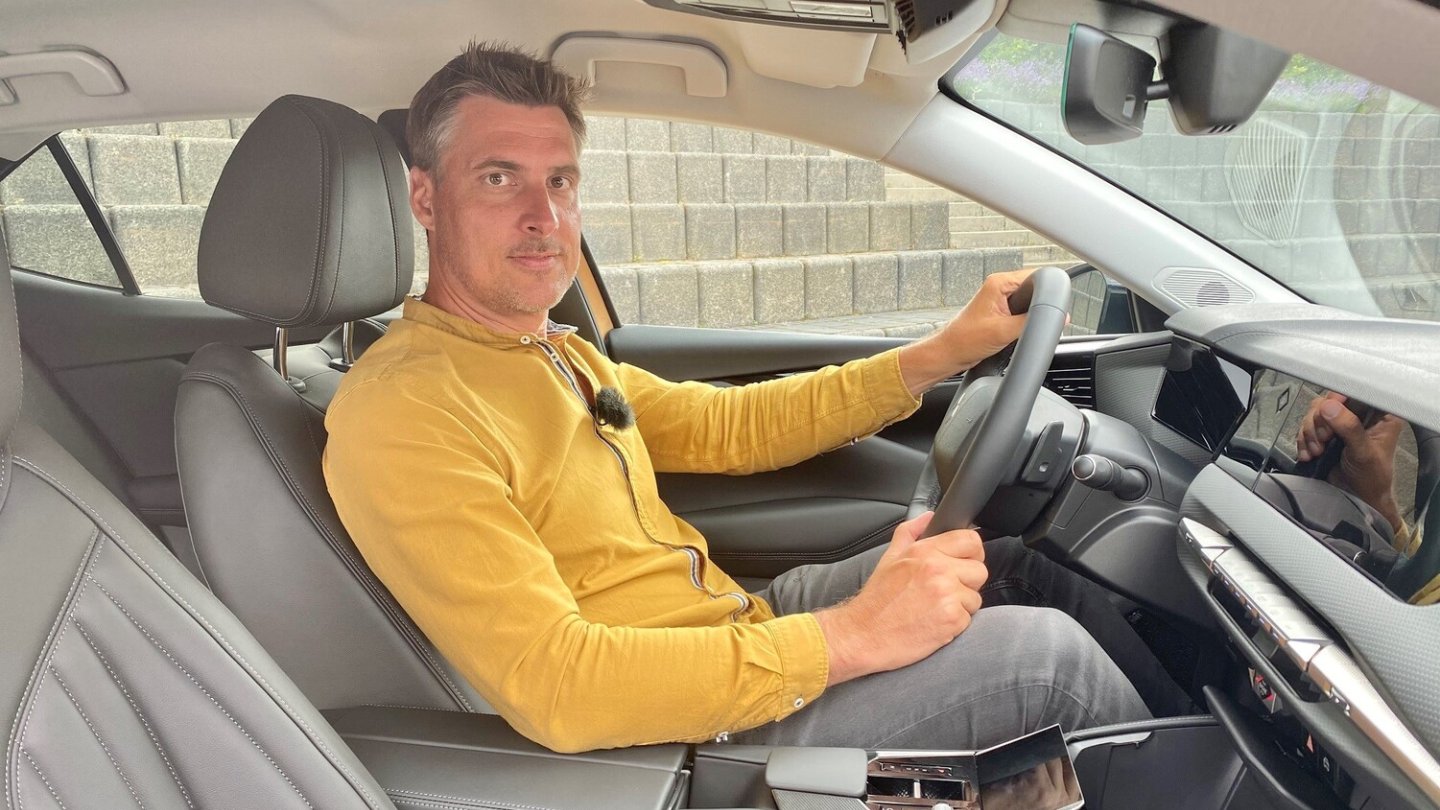 Erste Sitzprobe im neuen DS 4.