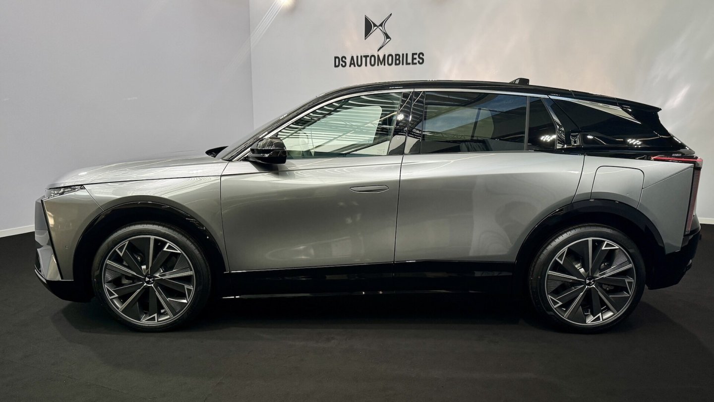 Je nach Ausstattung rollt das SUV auf 18 bis 21 Zoll großen Rädern.