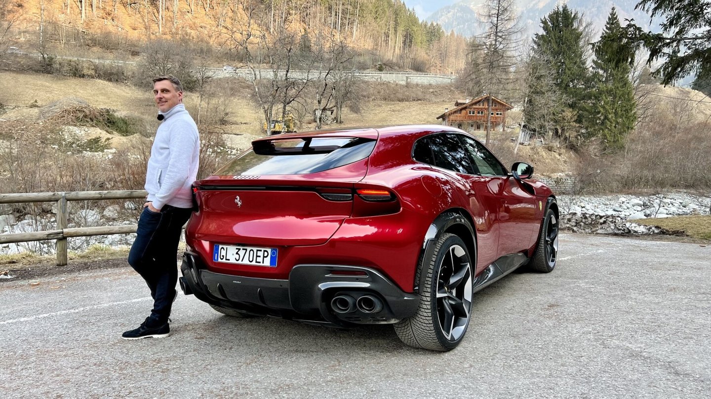 Der Ferrari Puroangue kostet in Deutschland ab 380.000 Euro.