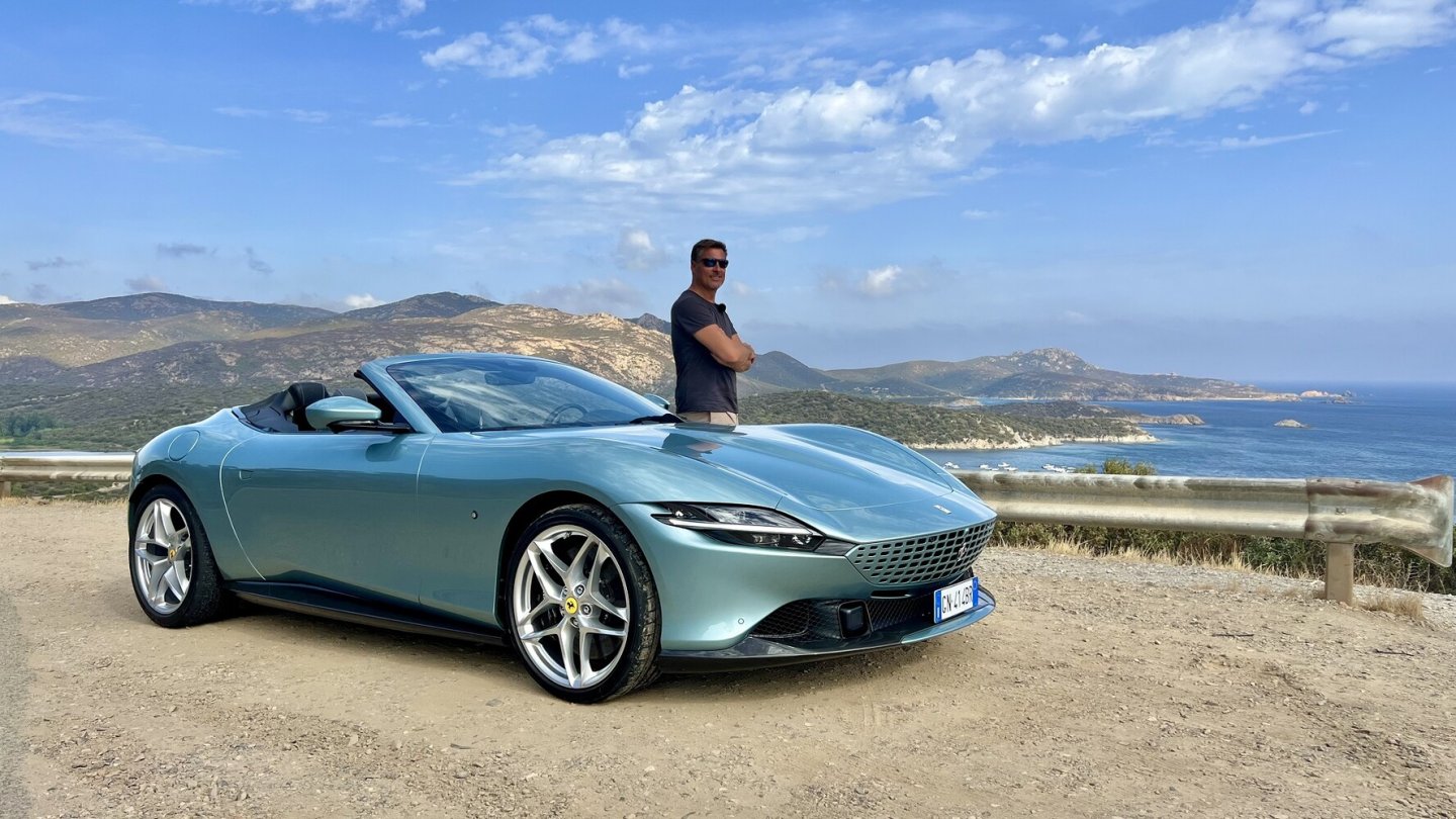 Coupé und Kompaktwagen dazu oder lieber einen Spider? Egal wie - der Ferrari Roma ist ein feiner Sportwagen.