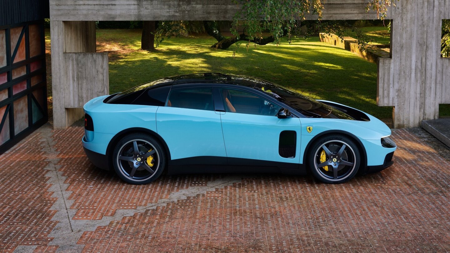 Crossover statt Sportwagen: Der Ferrari Luce ist sogar länger als der Purosangue.