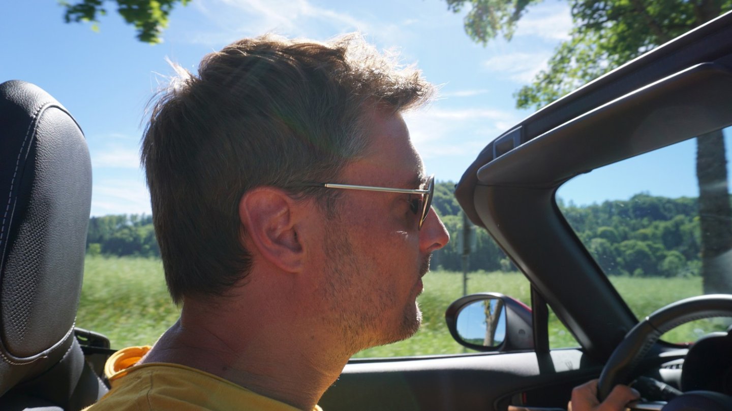 Stets geöffnet: Man will den Fiat 124 Spider immer offen fahren.