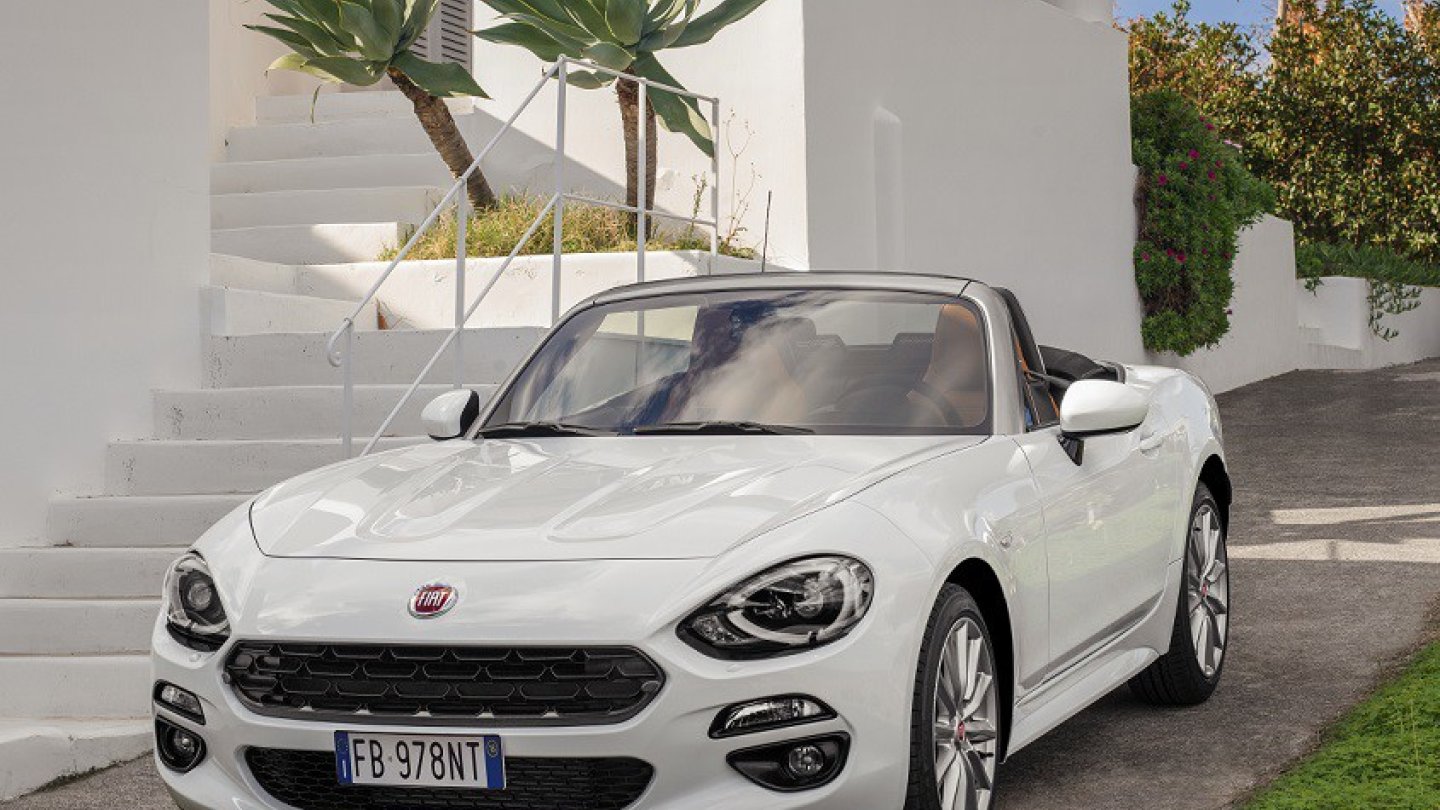 Der saugt sich durch den Fahrtwind: Fiat 124 Spider