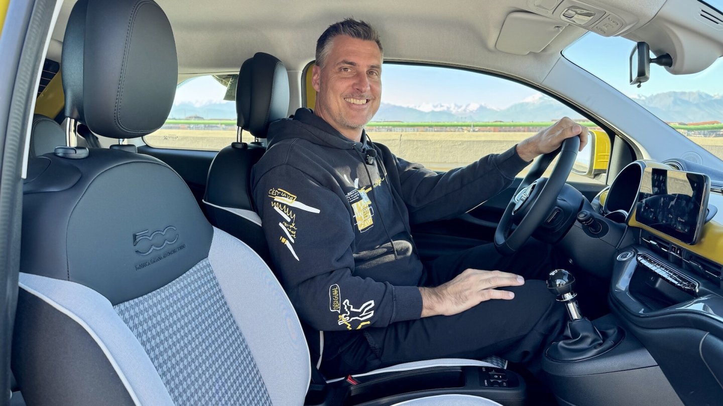 Als Stadtauto passt der Fiat 500 Hybrid prima - vor allem auch dank der deutlich gesunkenen Preise im Vergleich zur E-Version.