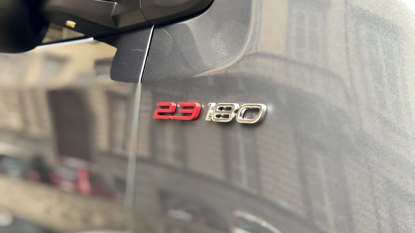 Der 180er leistet exakt 178 PS.