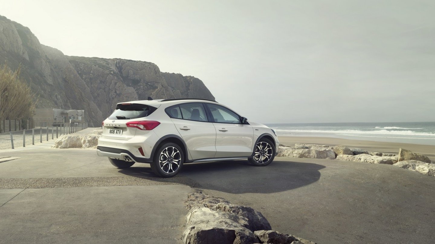 Etwas später startet der Focus Active mit Offroad-Look.