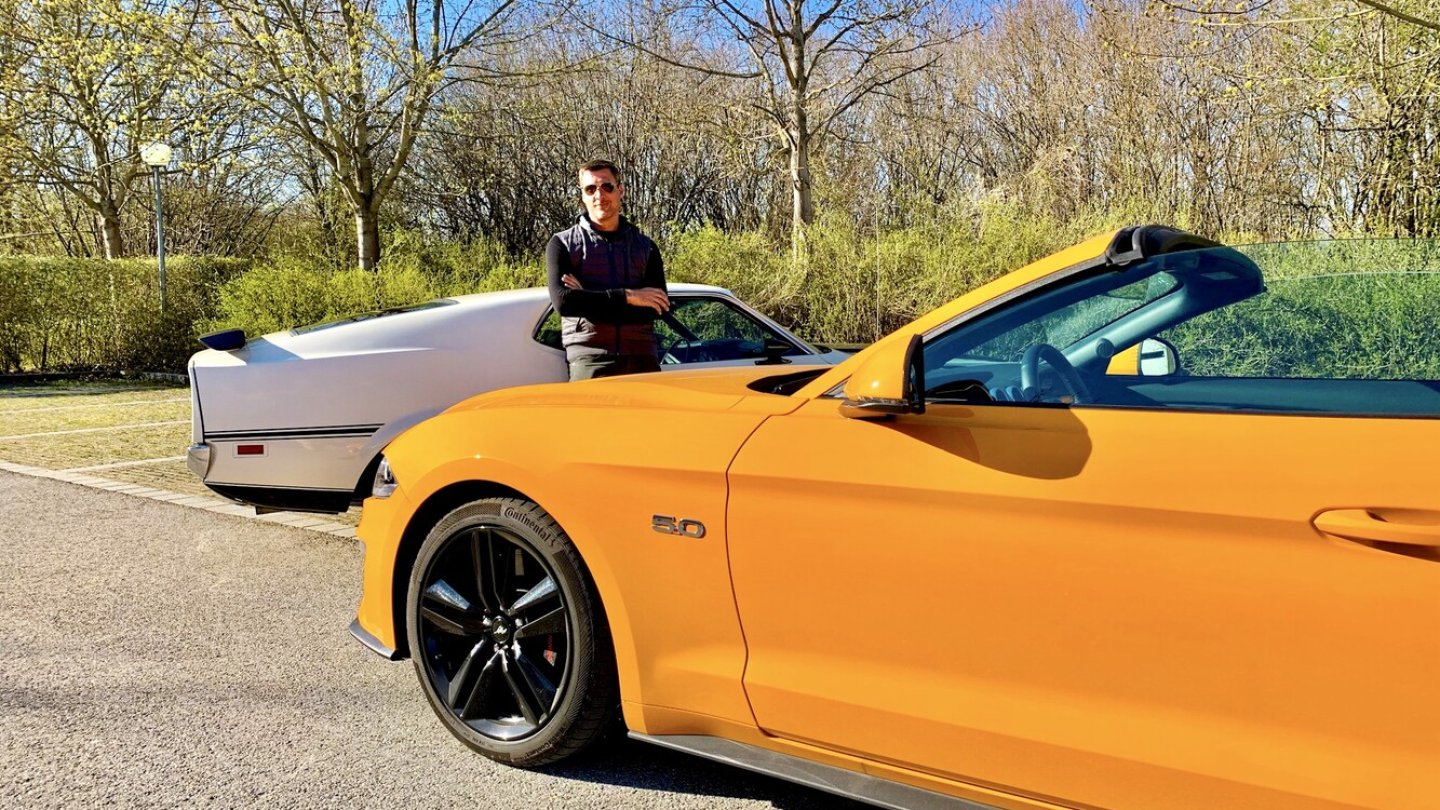 Die Hubraumangabe auf dem Kotflügel verrät, neben dem GT-Logo am Heck, den V8 im aktuellen Mustang.