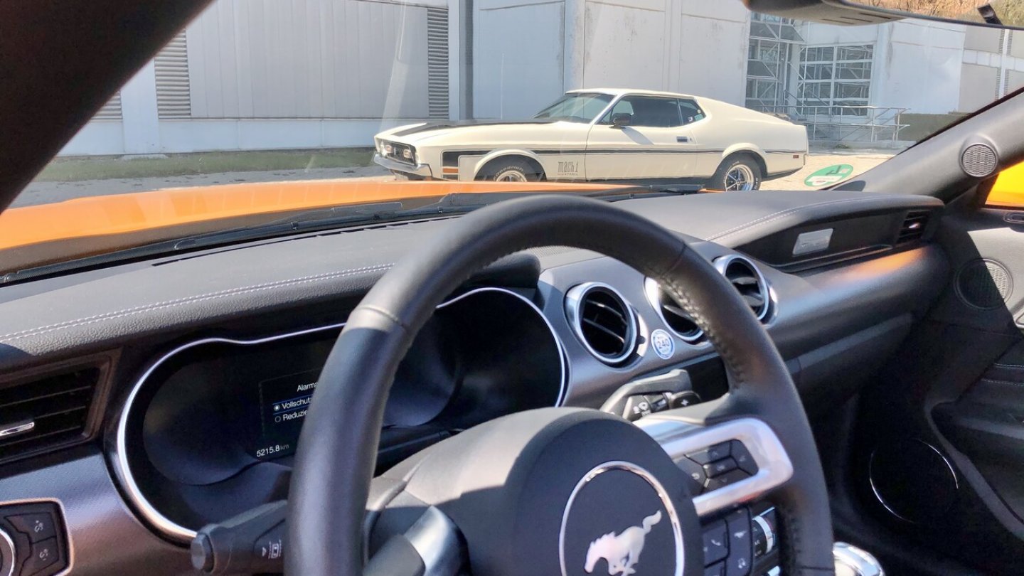 Blick nach vorn, zurück in die Vergangenheit.