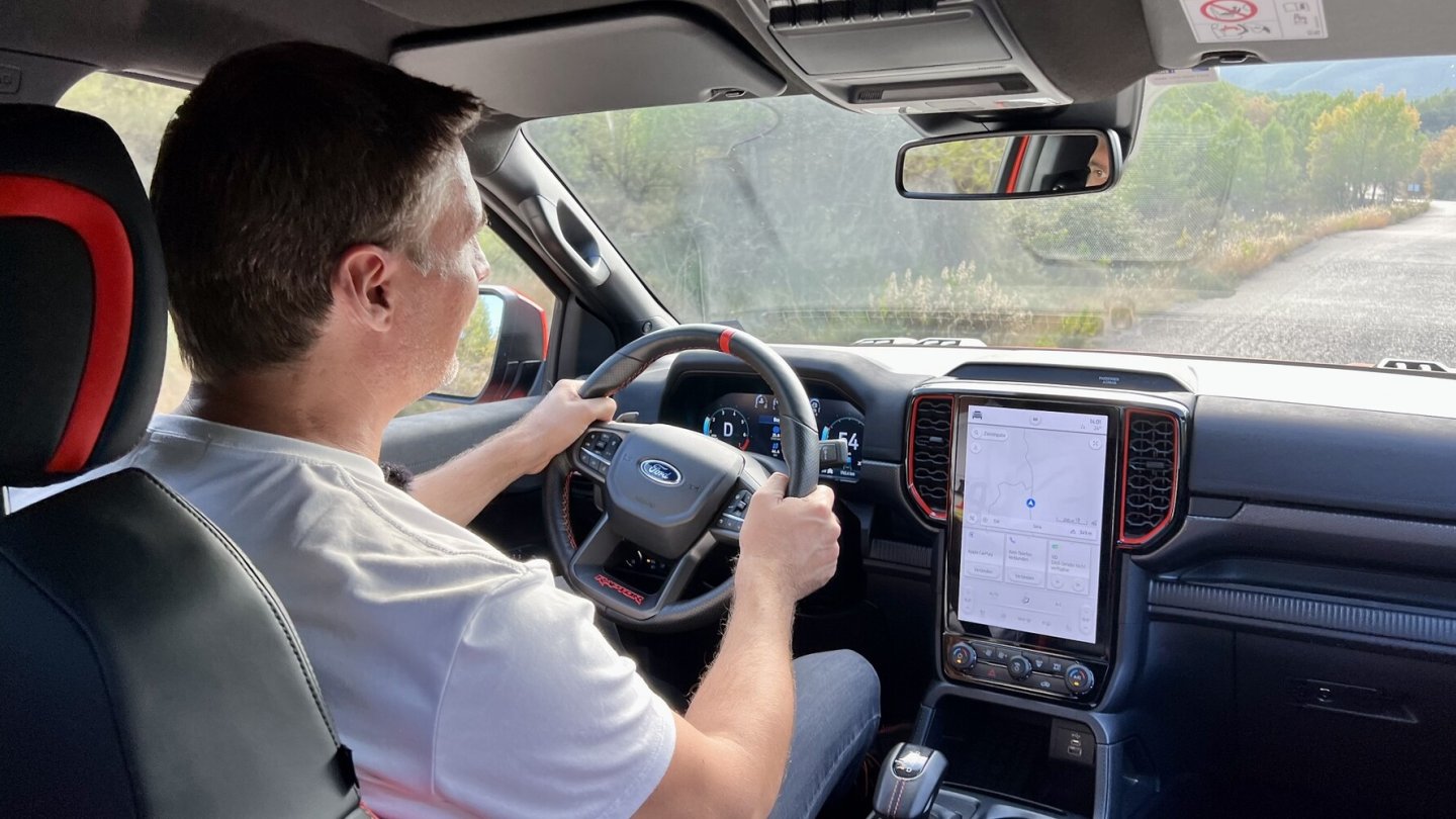 Es bleibt beim Ford Ranger Raptor nicht beim V6-Benziner allein...