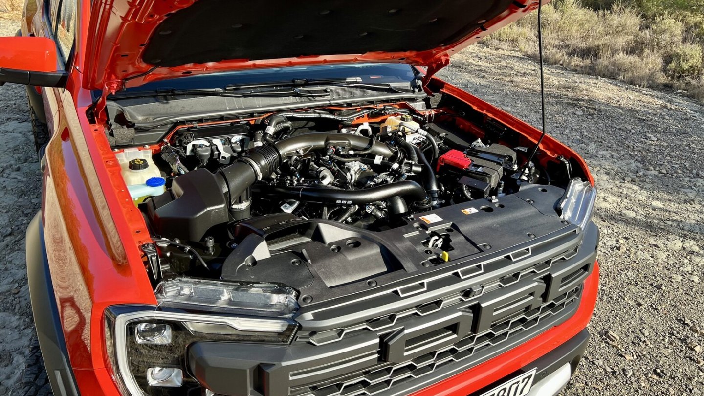 Der Dreiliter-V6 leistet 292 PS und bringt es auf 491 Newtonmeter Drehmoment.